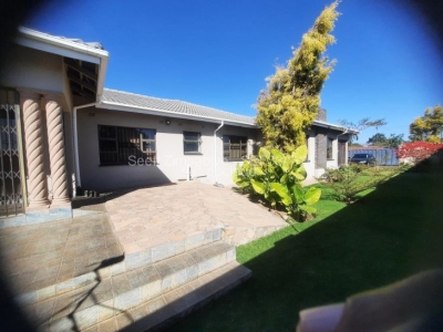 4 Bedroom House for Sale in Manresa, Harare Propertybook