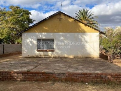 3 Bedroom House for Sale in Montrose Byo, Bulawayo Propertybook