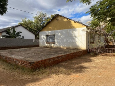 3 Bedroom House for Sale in Montrose Byo, Bulawayo Propertybook