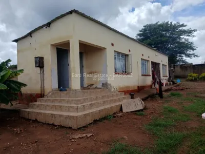 Industrial Stand for Sale in Chinhoyi