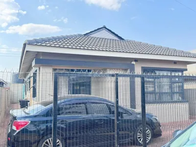Townhouse/Complex/Cluster for Sale