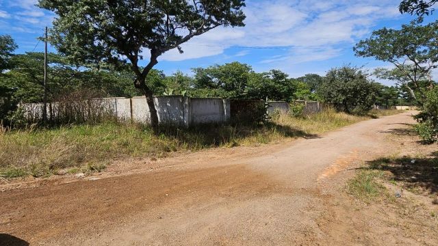 Stand for Sale in Winstonpark