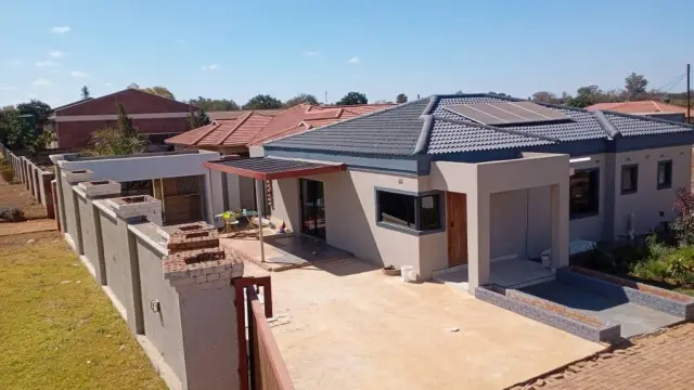 Townhouse/Complex/Cluster for Sale
