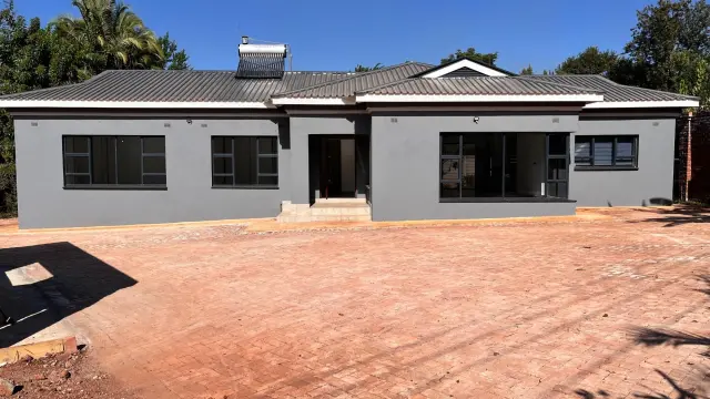 Townhouse/Cluster to Rent in Mandara