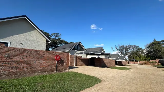 Townhouse/Cluster to Rent in Greendale