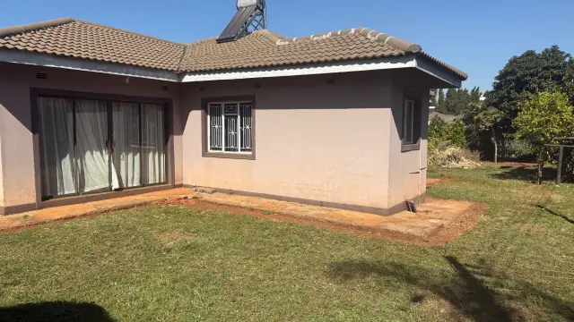 Cottage/Garden Flat for Sale