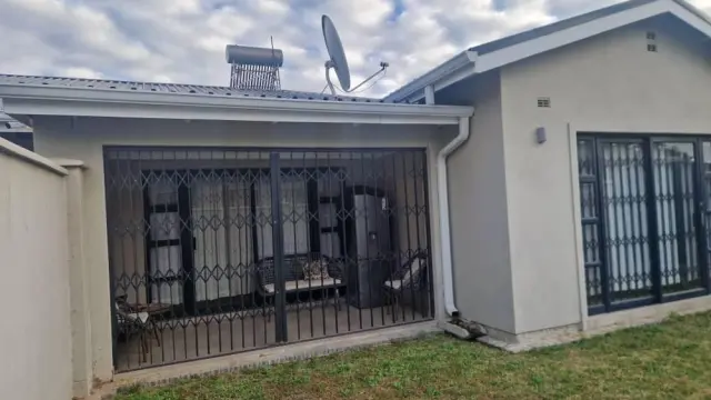 Townhouse/Complex/Cluster to Rent