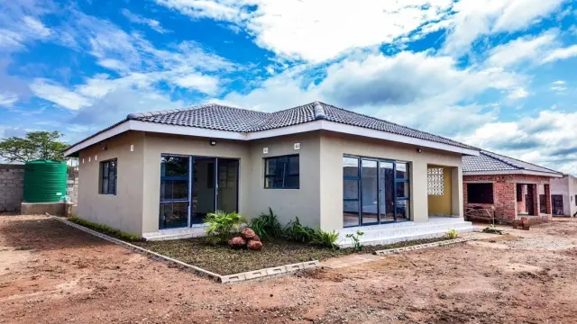 Townhouse/Complex/Cluster for Sale
