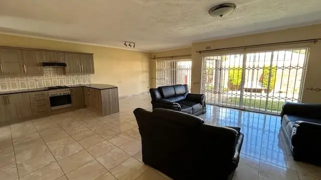 Townhouse/Complex/Cluster to Rent