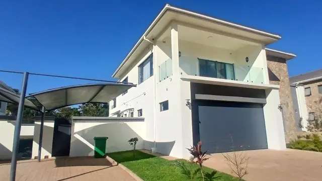 Townhouse/Complex/Cluster for Sale