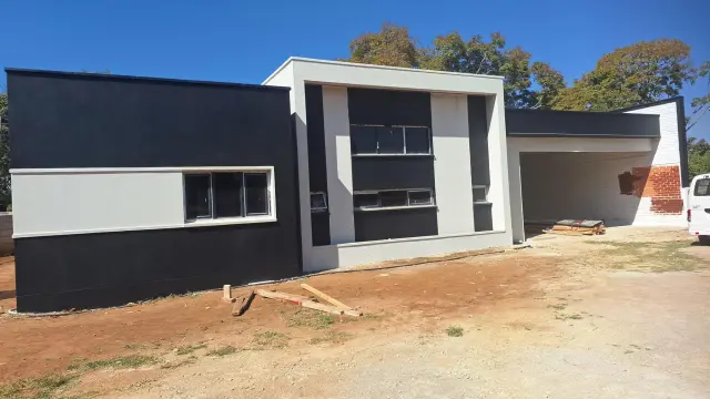 Townhouse/Complex/Cluster for Sale