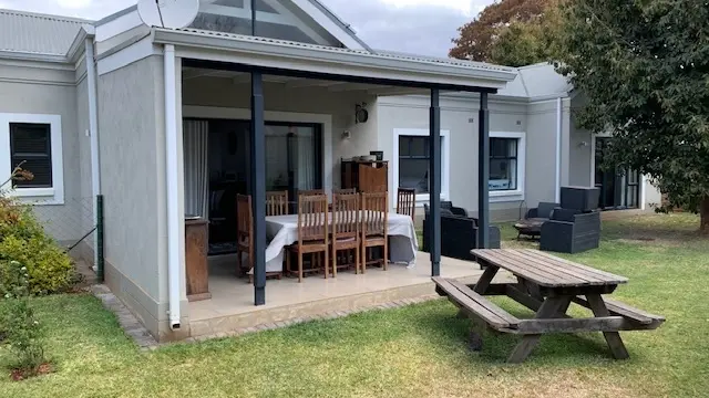 Townhouse/Complex/Cluster to Rent