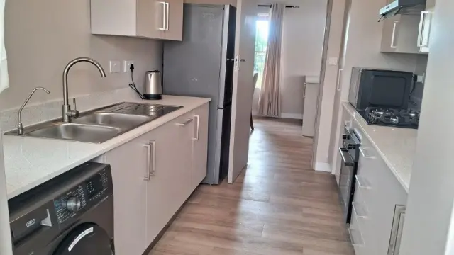 2 Bedroom Cottage/Garden Flat to Rent in Mount Pleasant
