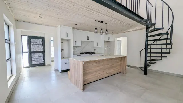 Townhouse/Complex/Cluster for Sale