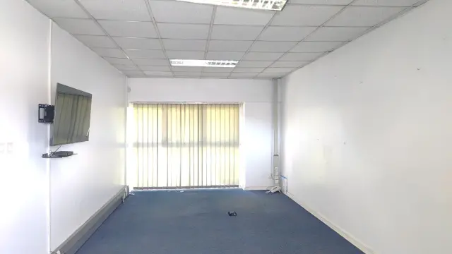 Commercial Property to Rent in Avondale