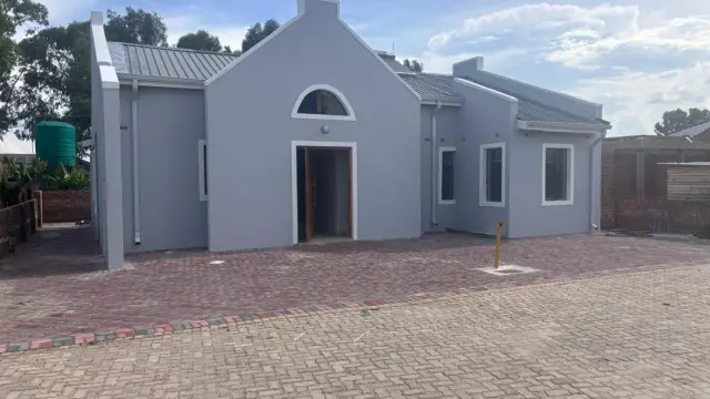 Townhouse/Complex/Cluster for Sale