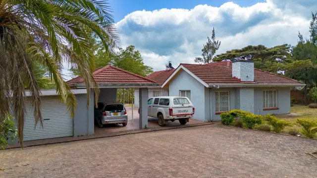 3 Bedroom House to Rent in Greendale North