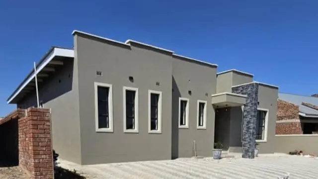 Townhouse/Complex/Cluster for Sale