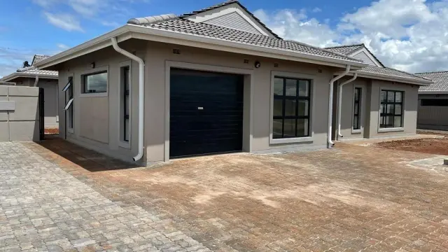 Flat/Apartment for Sale