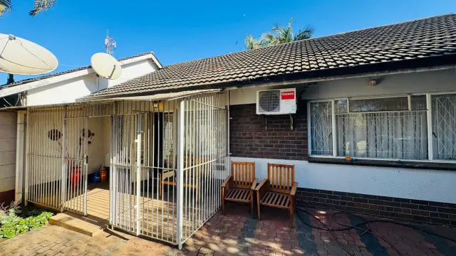 Cottage/Garden Flat for Sale
