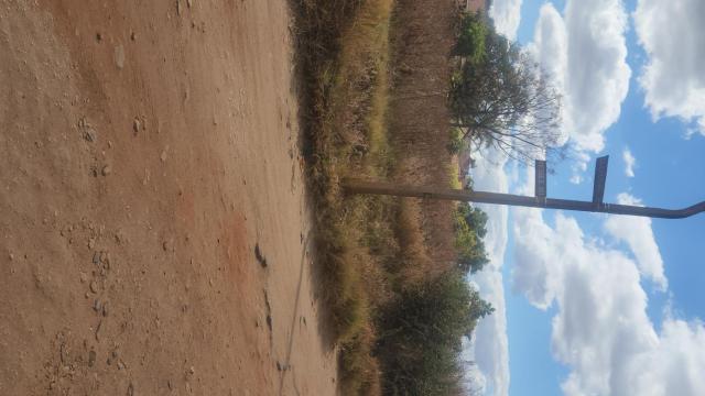Stand for Sale in Mabelreign