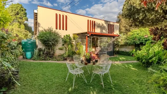 Cottage/Garden Flat for Sale