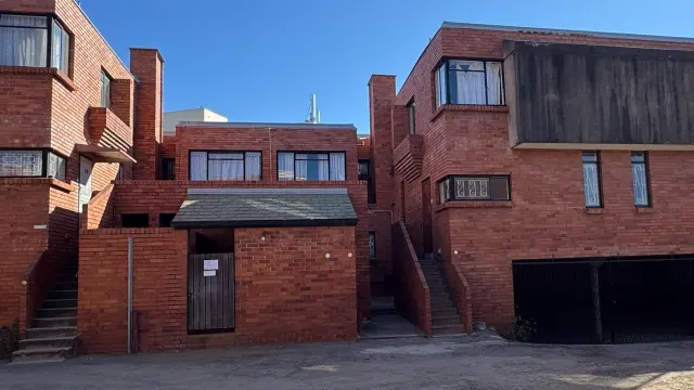 Townhouse/Complex/Cluster for Sale