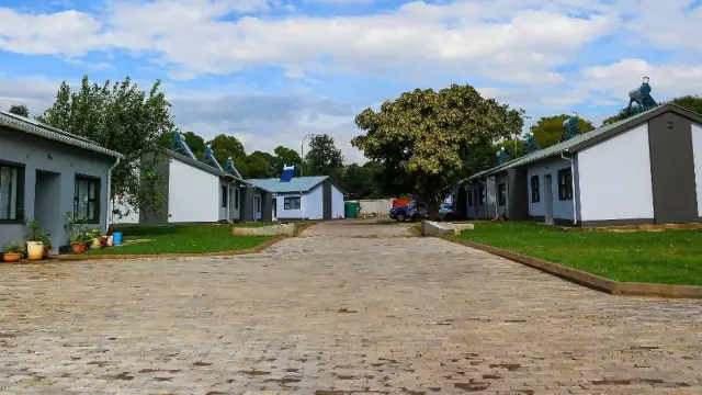 Townhouse/Complex/Cluster for Sale