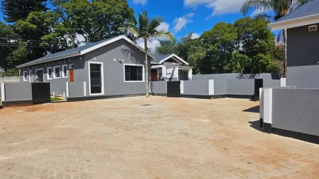 Townhouse/Complex/Cluster for Sale