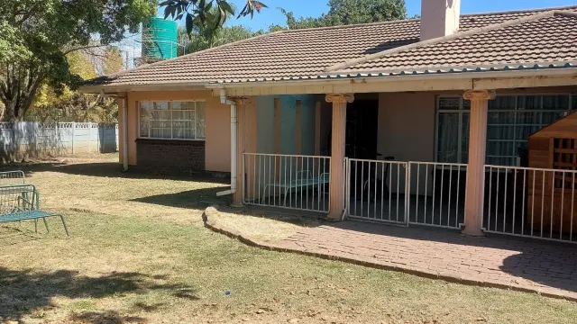 3 Bedroom House to Rent in Strathaven