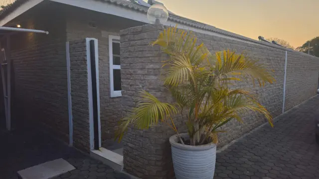 Townhouse/Complex/Cluster to Rent in Greendale