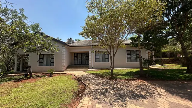 3 Bedroom House to Rent in Shawasha Hills