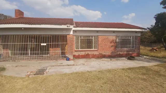 3 Bedroom House to Rent in Hatfield