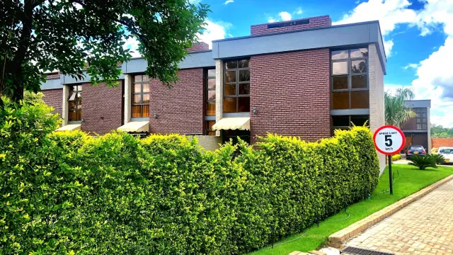Townhouse/Complex/Cluster to Rent