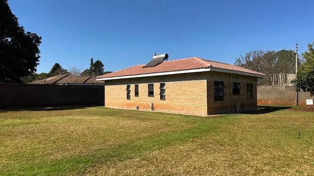 2 Bedroom Cottage/Garden Flat to Rent in Helensvale