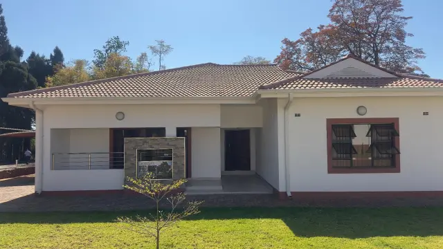 Townhouse/Complex/Cluster to Rent