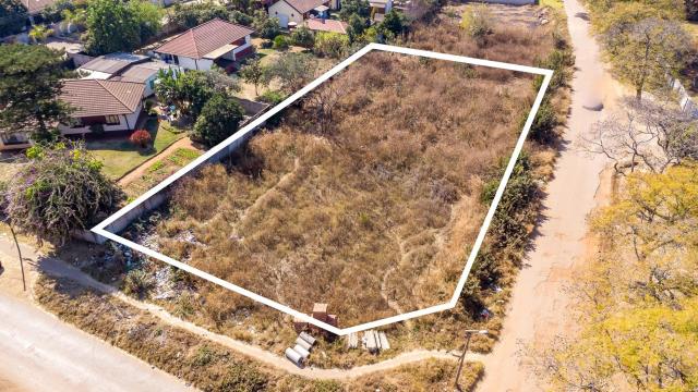 Stand for Sale in Mabelreign