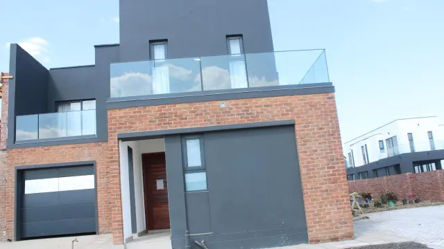 Townhouse/Complex/Cluster to Rent