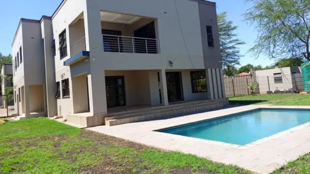 Townhouse/Complex/Cluster to Rent