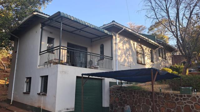Cottage/Garden Flat for Sale