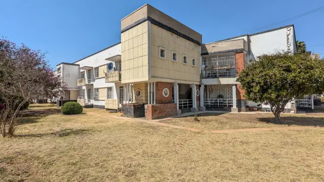 Flat/Apartment to Rent in Avondale
