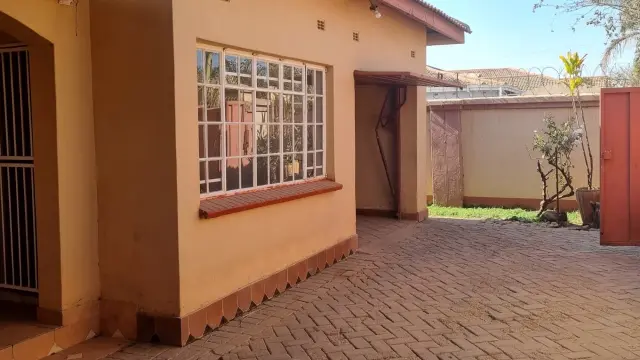 4 Bedroom House to Rent in Westgate