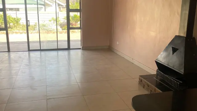 Townhouse/Complex/Cluster to Rent in Belvedere
