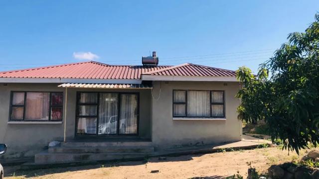 Stand for Sale in Crowhill Views
