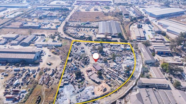 Stand for Sale in Willowvale