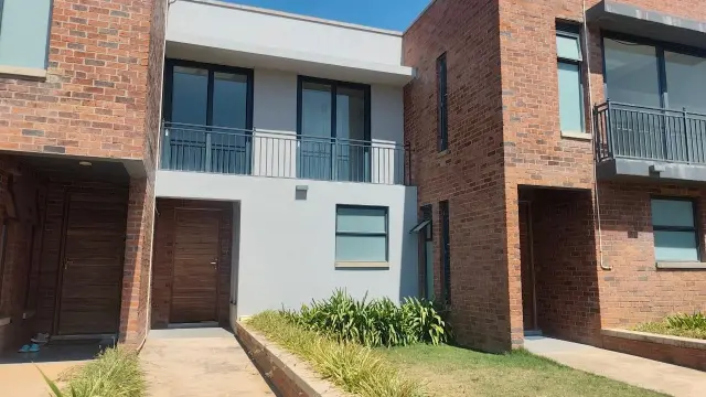 Townhouse/Complex/Cluster to Rent
