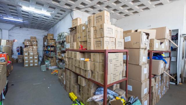 An Industrial Property With Expansive Warehouses!