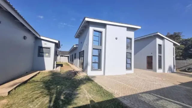 Townhouse/Complex/Cluster for Sale