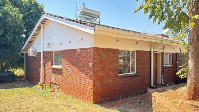 Flat/Apartment to Rent in Greystone Park
