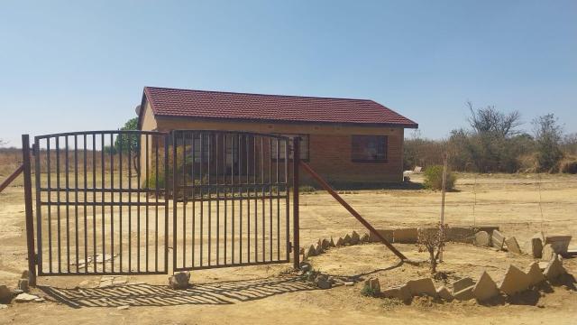Stand for Sale in Kensington Byo